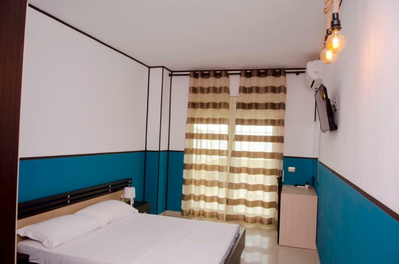 Hotel Vala ดูร์เรส ภายนอก รูปภาพ